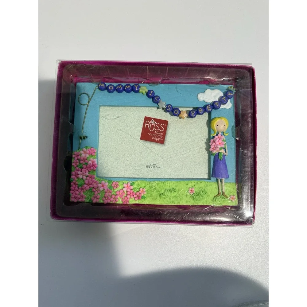 Vintage Russ Berrie Mommy Is So Pretty 3D Picture Frame‎ 4x6 Crayon Style
